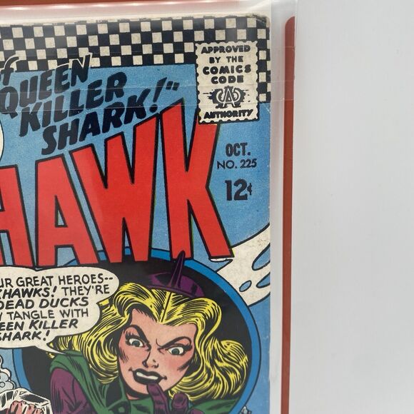 BLACKHAWK #225 COMIC BOOK Queen Killer Shark Marvel 1966 Vintage Sealed Hero - Picture 2 of 4